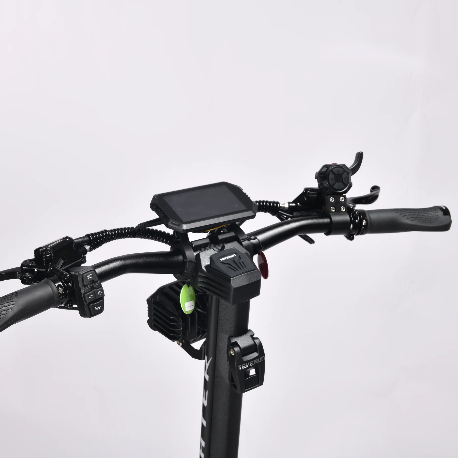 Teverun Fighter Supreme Ultra – 72V 60Ah SK, 9200W, jusqu’à 105km/h